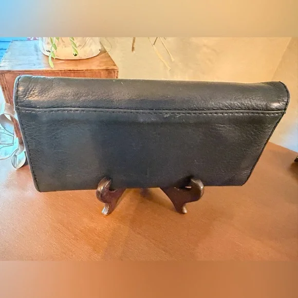 Marc By Marc Jacobs Black and Gold Workwear Accessory - Picture 3 of 9